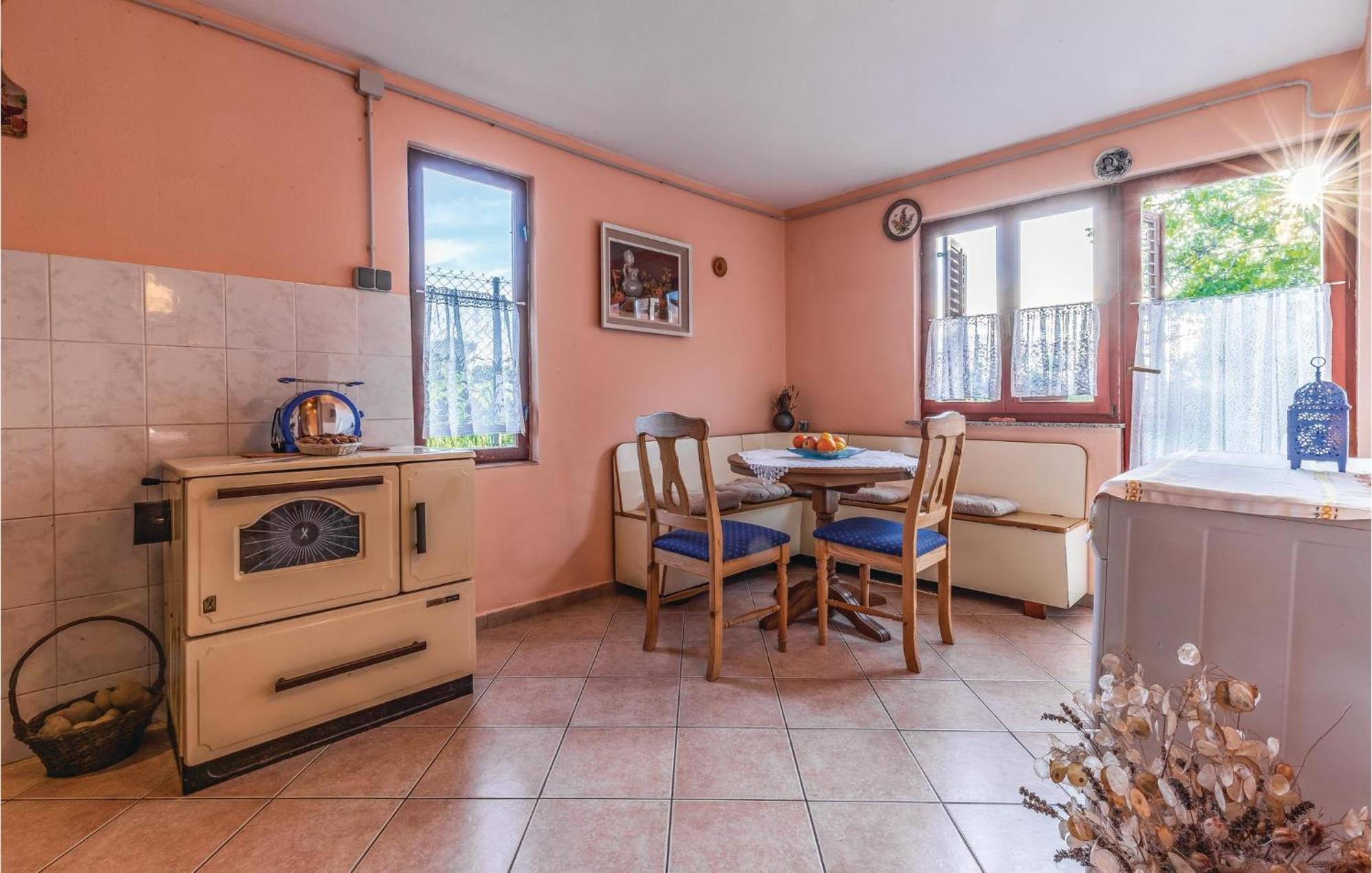 1 Bedroom Pet Friendly Home In Sisan Exterior foto